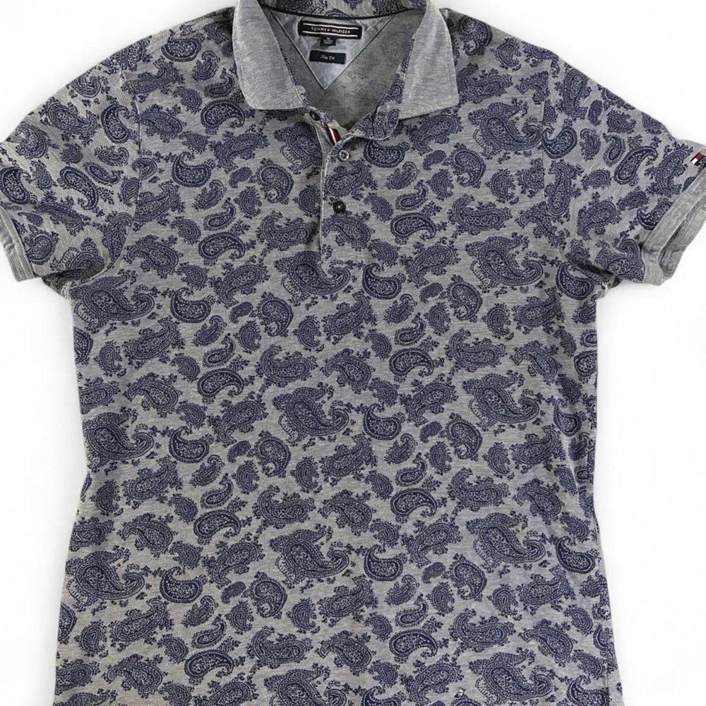 2016 Slim Fit Tommy Hilfiger paisley polo shirt. Men's XL slim fit